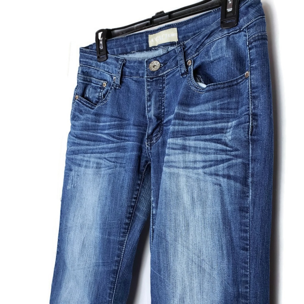 Agaci Jeans Womens Distressed Size 11 PWP101
